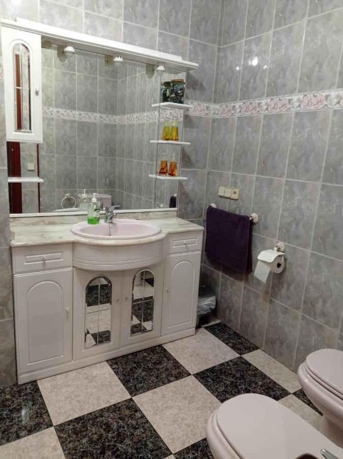 Apartamento Turistico Antigua Universidad Almagro Eksteriør bilde